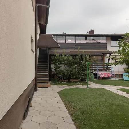 Family Nakiteya Liubliana