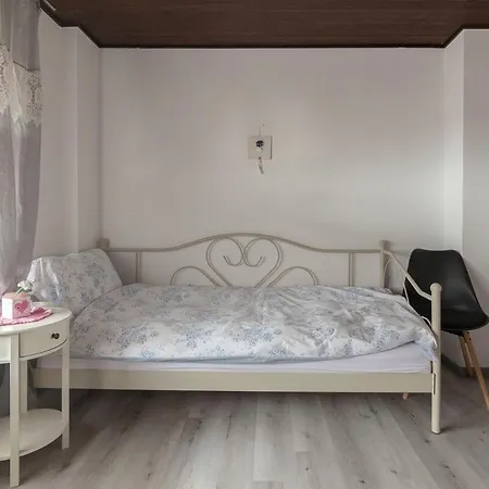 Family Nakiteya ليوبليانا