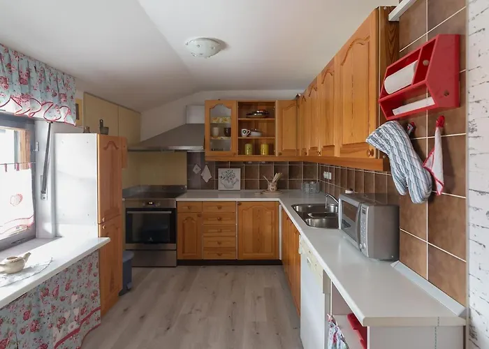 Family Nakiteya リュブリャナ